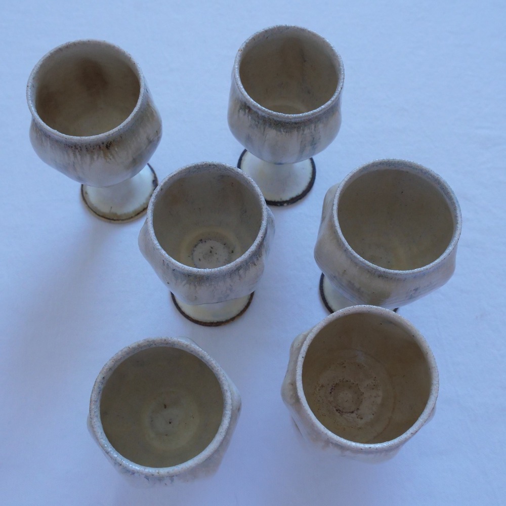 Lot of 6 vintage stoneware handmade goblets - Picture 4 of 8